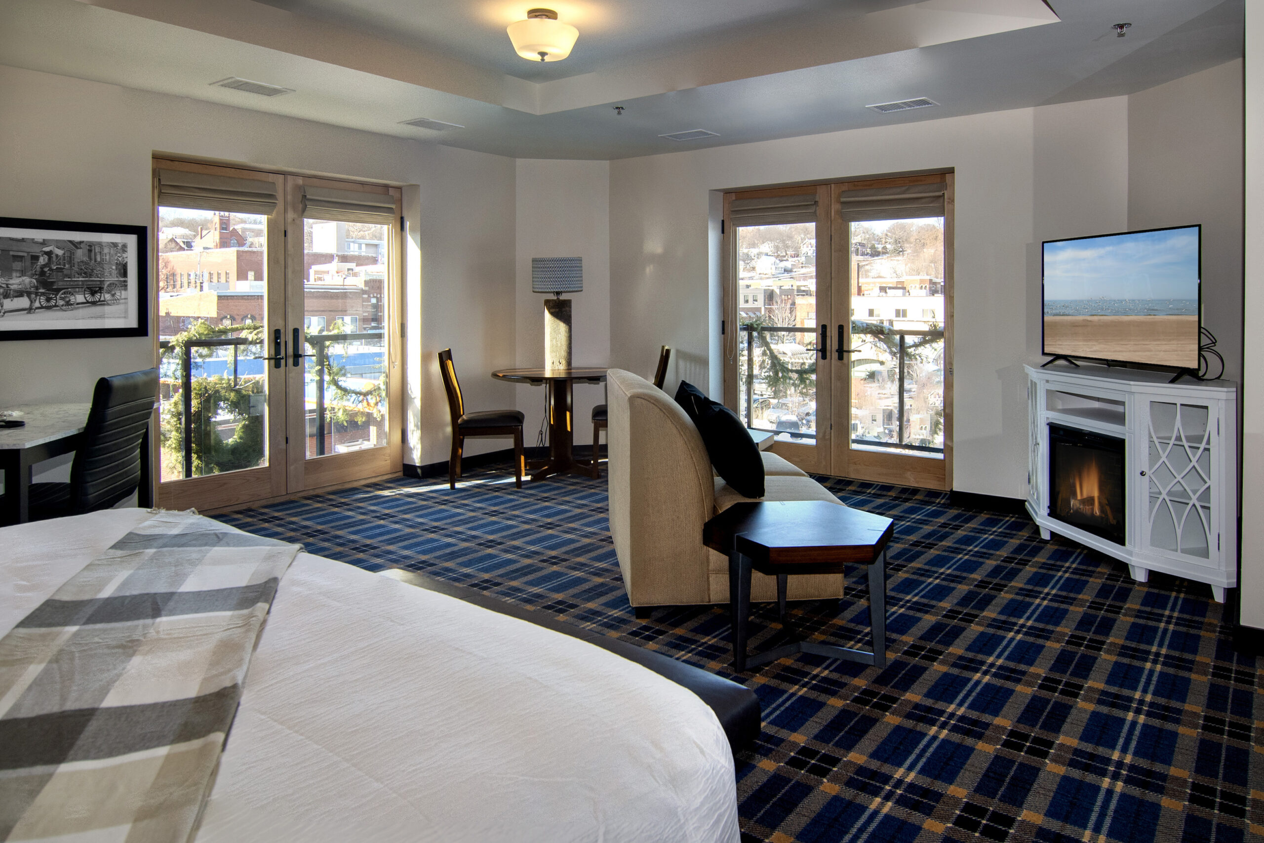 5 Reasons Ours Is the Best Stillwater Lodging for 2021 3 Our Stillwater MN Hotel guest rooms often dazzling river views.